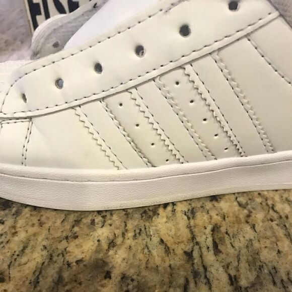 Adidas Original Superstar 🌟 Sneakers Sz 8 - Picture 8 of 8